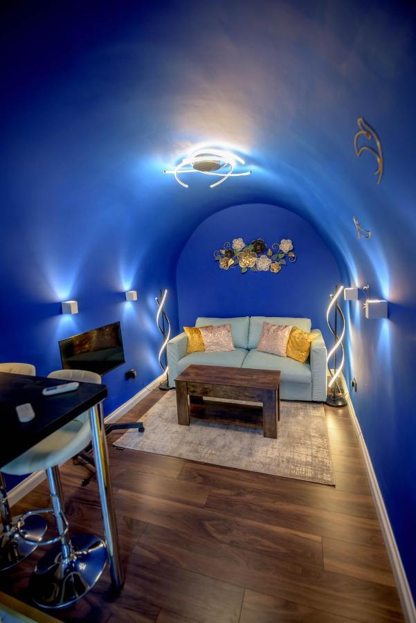 Апартаменты Quirky Vaulted Flat With Terrace Бат Экстерьер фото